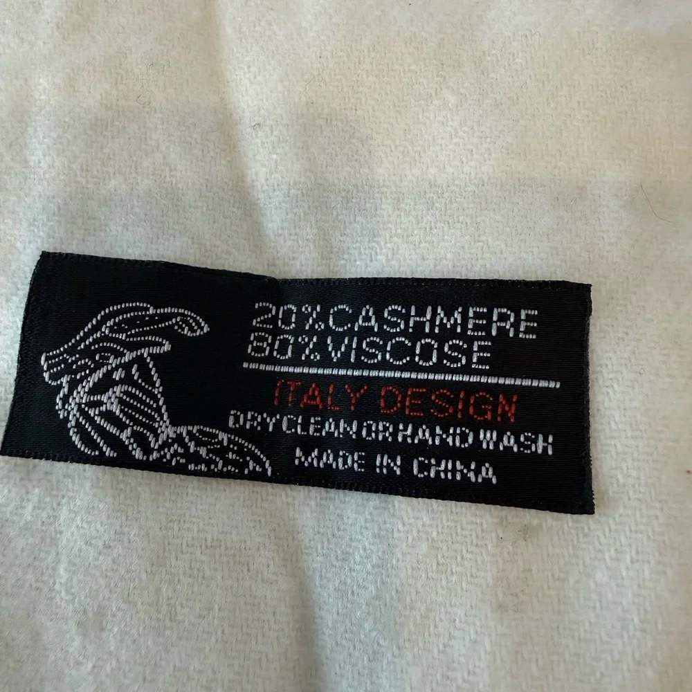 Cashmere Blend Super Soft Italy Design Cream Fringe Scarf